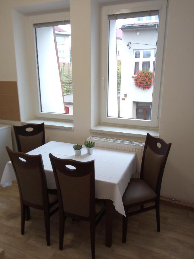 Apartman U Dubu Jablonne nad Orlici Екстер'єр фото